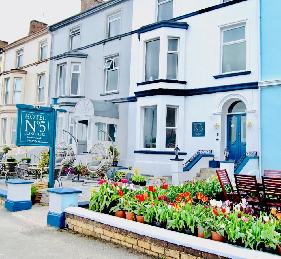 Hotel No5, Beachfront With Free Private Car Park Llandudno Extérieur photo