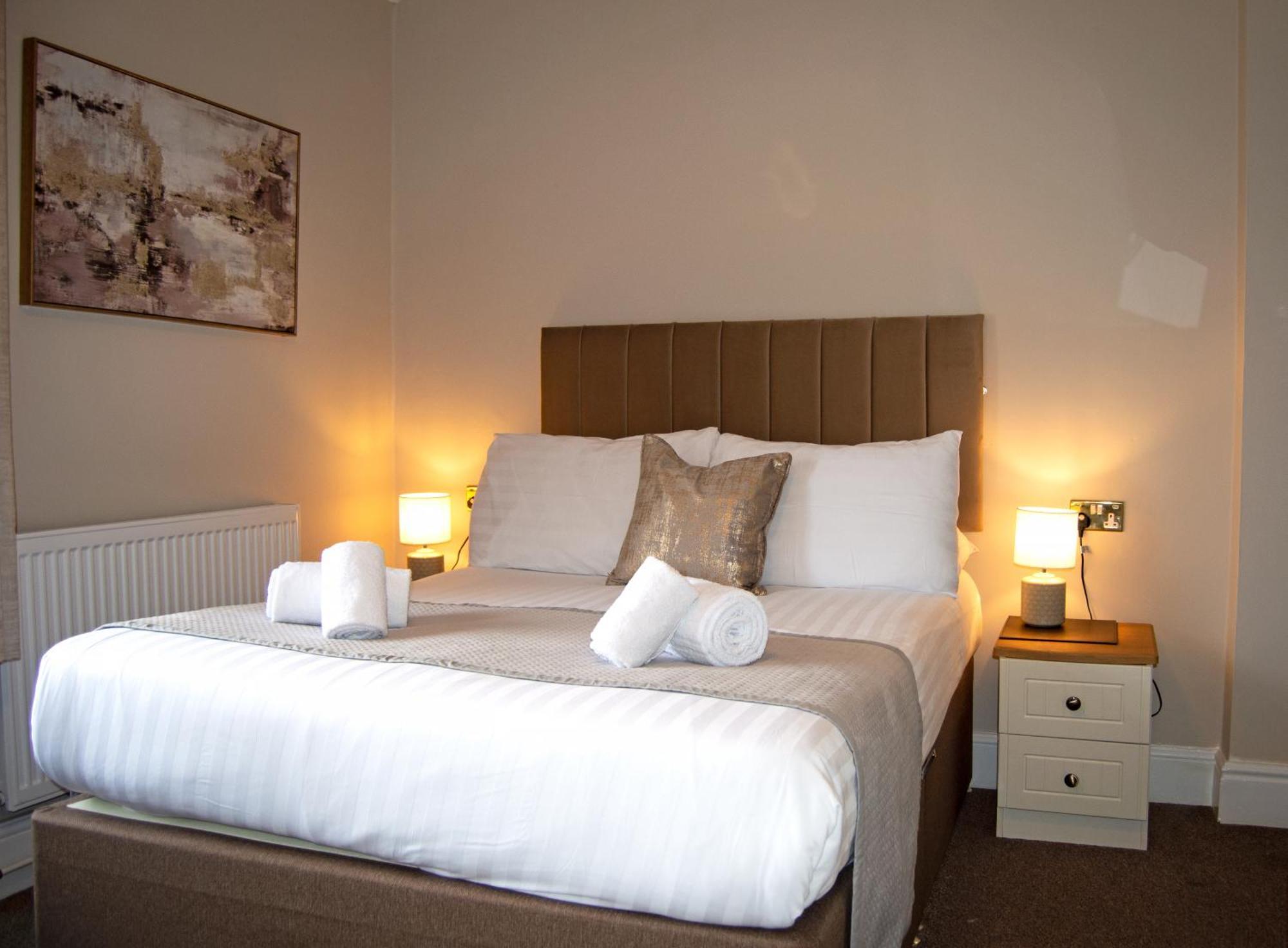 Hotel No5, Beachfront With Free Private Car Park Llandudno Extérieur photo
